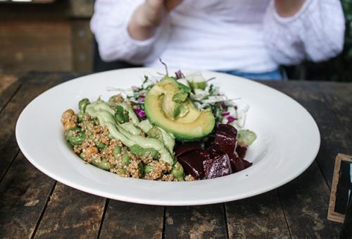 Можно ли использовать авокадо для всех типов кожи