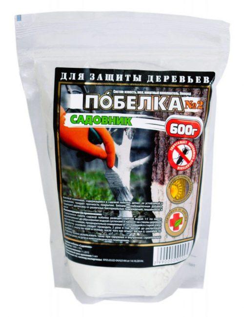 Побелка деревьев опрыскивателем. Необходимость в побелке