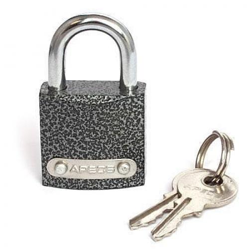 Шкафчики для раздевалки размеры. Особенности шкафчиков в раздевалку, обзор моделей