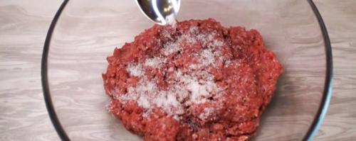 Как находчивые хозяйки исправляют вкус пересоленных котлет 08 Как находчивые хозяйки исправляют вкус пересоленных котлет 08