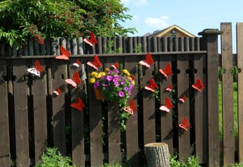 Креативный забор. 35 идей для украшения забора