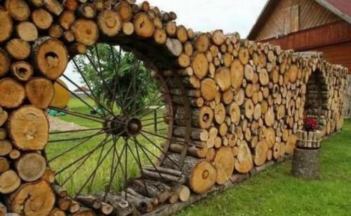 Недорогой забор между соседями. Как сделать самый дешевый забор для дачи своими руками?