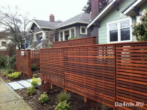 Недорогие заборы для частного дома. Как сделать самый дешевый забор для дачи своими руками?
