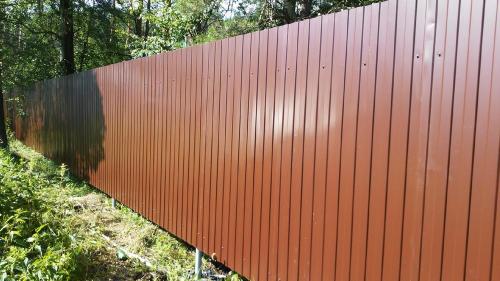 Какой забор лучше и дешевле. Из чего сделать опорные столбы 04