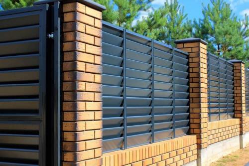 12 лучших материалов для забора. 7 самых популярных материалов для изготовления забора 15