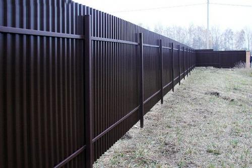 Самый дешевый забор из профлиста. Экономим профнастил 07