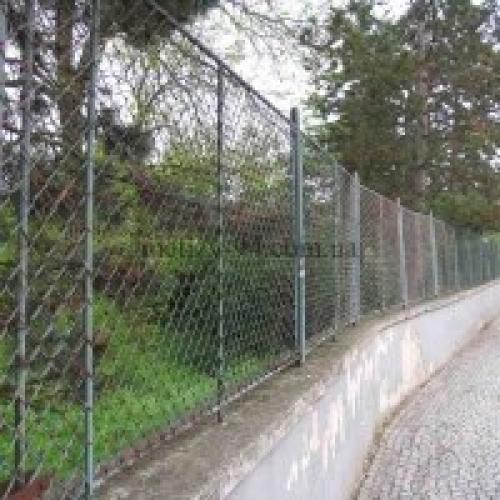 Самый дешевый забор украина. Дешевые бюджетные заборы