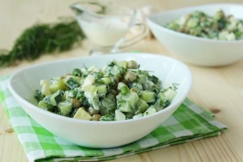 Съедобные травы для салата. 20 зеленых салатов, которые разнообразят твой рацион