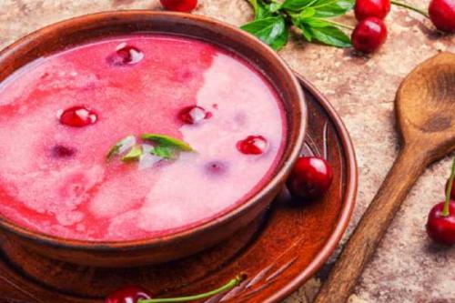 Кислая вишня, что приготовить. Что можно приготовить из вишни быстро и вкусно: 15 рецептов блюд