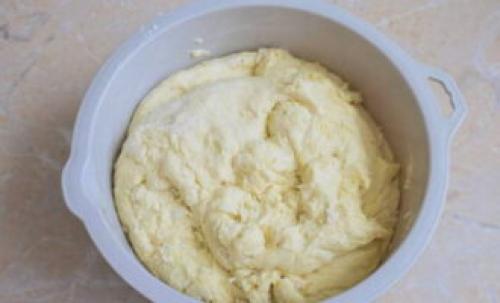 Воздушное тесто для пирожков на молоке. Дрожжевое тесто на молоке – 10 вкусных рецептов пышного теста