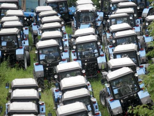 Серьезные инструменты для серьезных фермеров: основные виды сельскохозяйственной техники 08