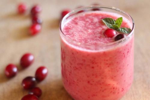 Какие брусничные заготовки можно подавать к столу. 20 потрясающих рецептов из брусники