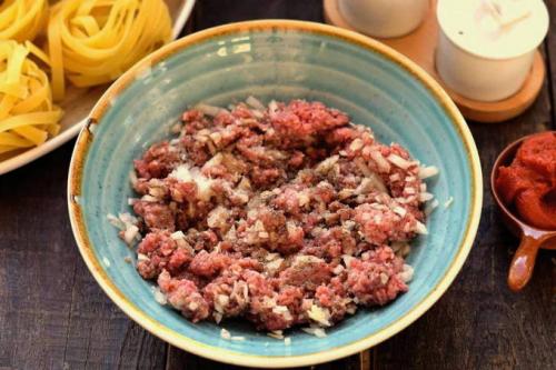 Как сварить гнезда из макарон, чтобы не развалились. Как приготовить гнезда из макарон с фаршем на сковороде?