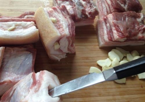 Как вымачивать сало. Как засолить сало в рассоле, чтобы таяло во рту? 9 самых вкусных рецептов