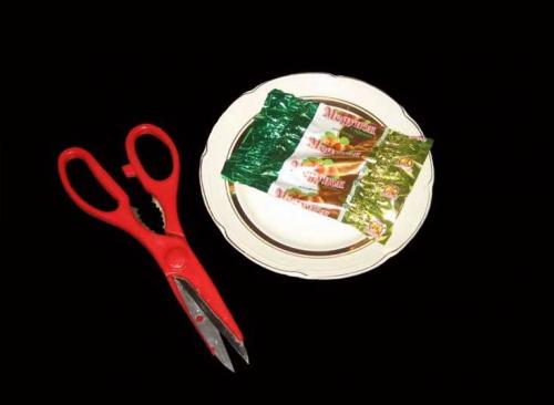 Стеклянный шар с блестками внутри своими руками. Стеклянный шар со снегом своими руками — пошаговый мастер-класс с фото