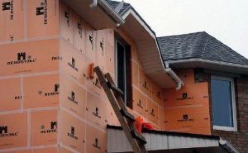 Утепление стены пенополистиролом. Схема утепления стен пенополистиролом снаружи и оптимальная толщина утеплителя для кирпичного дома под сайдинг