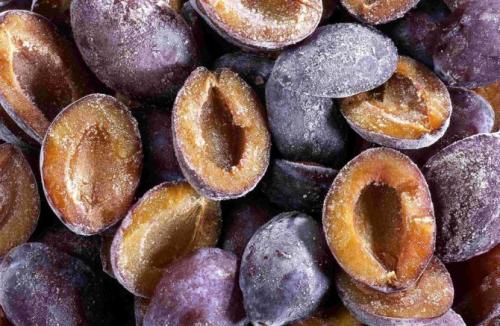 Как правильно заморозить сливовый соус из слив на зиму. Преимущества заморозки слив: основные правила