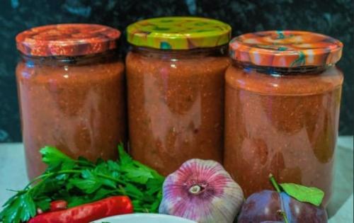 Как лечить сливы острые на зиму. Классический ткемали из слив на зиму