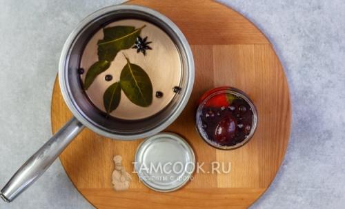 Какие группы населения более уязвимы для сливов острых на зиму