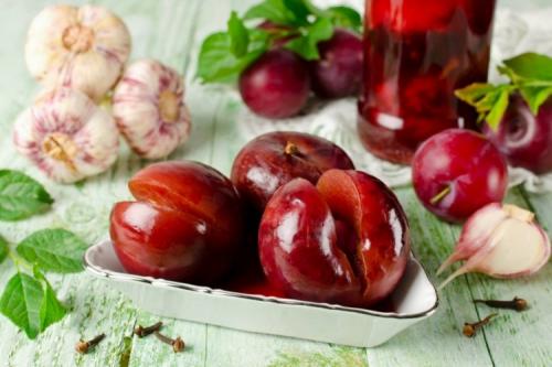 Как правильно упаковать маринованные сливы для хранения. 12 лучших рецептов маринованной сливы на зиму