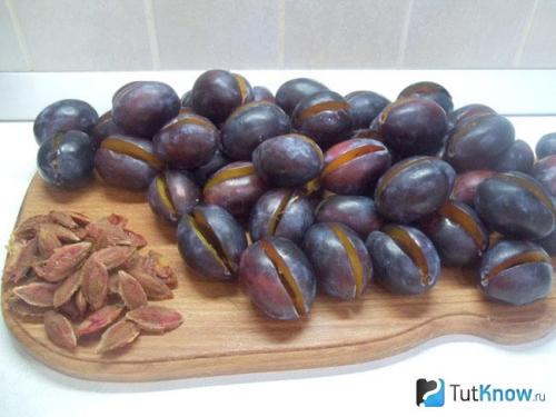 Заготовка сливы на зиму: простой и вкусный способ сохранить сезонные фрукты 16 Заготовка сливы на зиму: простой и вкусный способ сохранить сезонные фрукты 16