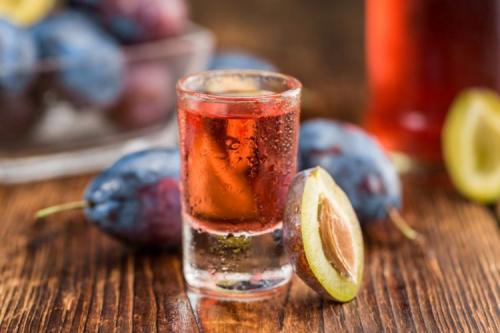 Какие напитки можно приготовить из сливов. 20 потрясающих рецептов наливки из сливы