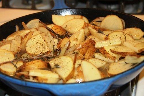 Что делать, если пересолила картошку жареную. Что делать если пересолила картошку: вареную, жареную или пюре